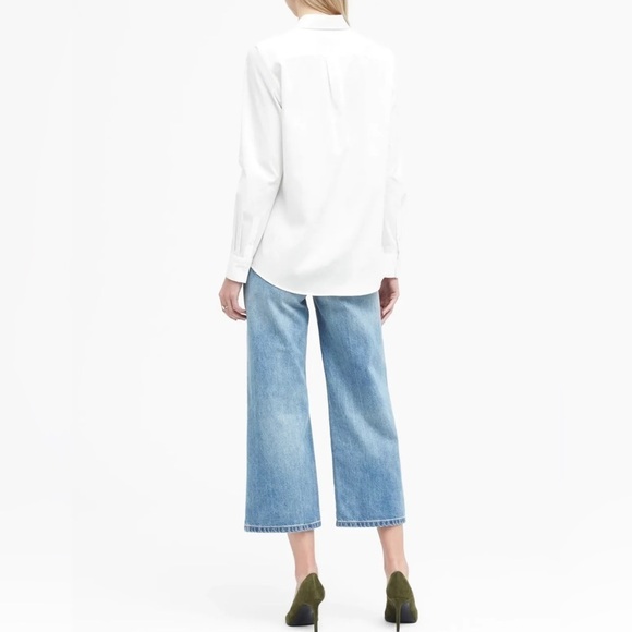 Banana Republic Dillon Fit Bow Hem Shirt โ Effortless Elegance with a Twist - Picture 4 of 8